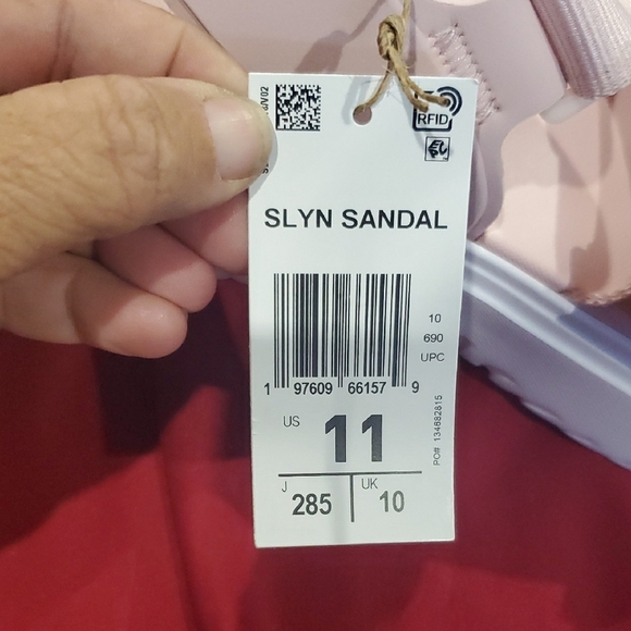 Adidas Slyn Pink Platform Sandals with Adjustable Straps - Picture 9 of 9